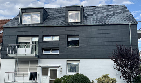 kernsaniert, wie Neubau, mit Balkon, Klima, EBK, Bad mit Wanne, Dusche, Urinal, saniertes 5 Fam-Haus
