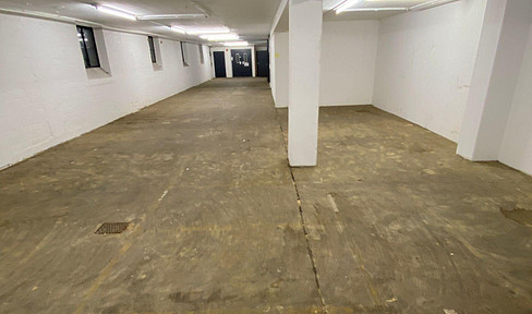 Lagerflächen im Untergeschoss – vielseitig nutzbar für Gewerbe, Handwerk oder Archiv