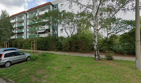 Teil­möbliertes 1-Zi.-Apartment mit Stellplatz in ruhiger Lage