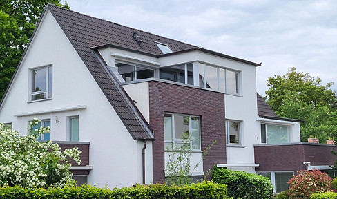 Großzügige 4-Zimmer Wohnung in Duvenstedt – 148 m², 2 Dachterrassen, ruhige Lage, Top-Infrastruktur