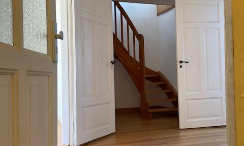 Spacious maisonette apartment 2nd floor plus