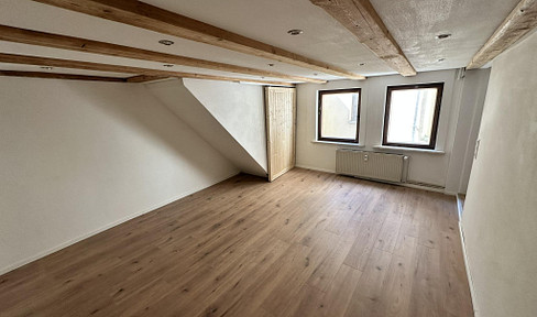 8er Mehrfamilienhaus ohne Makler mit 5,7% Rendite im Zentrum v. Apolda – Top-Kapitalanlage!