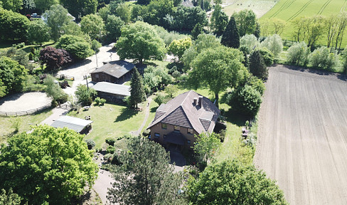 Exclusive property in a dream location for horse lovers on the edge of the Haard nature reserve !!!