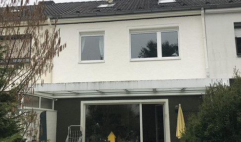 Charmantes Reihenhaus in Berlin-Buckow, Bernsteinring von PRIVAT