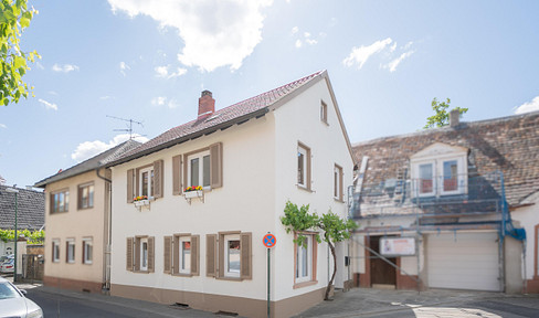 Einmaliges Stadthaus-Juwel in zentraler Lage