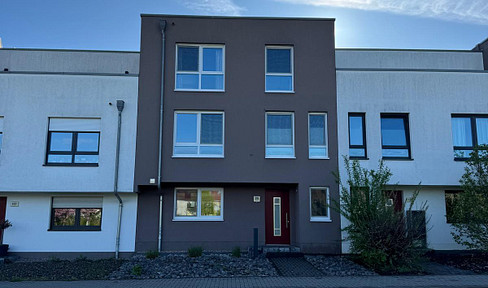 High-quality, modern terraced house