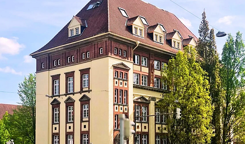 Commission-free office and practice space in listed building in Hulsberg