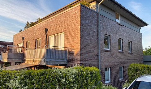 Charming 3-room apartment with EBK in Bad Oldesloe