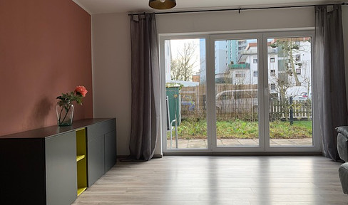 1-Zimmer-voll möblierte Erdgeschosswohnung mit Terrasse und Garten