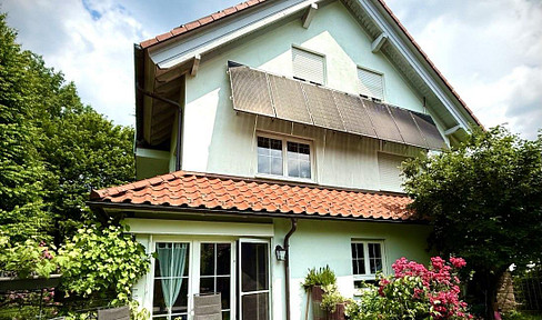 Family-friendly 6-room apartment in a quiet residential area in Lindau Oberreitnau