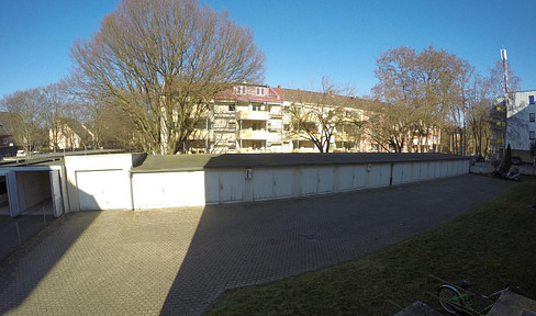 Teilrenoviert 2025, großzügig geschnitten, sehr gut ausgestattet! 2-Zi-Wohnung mit Loggia