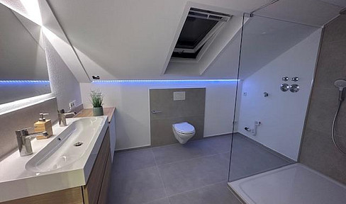 3-Zi DG Wohnung in kleiner Einheit wunderschöne Lage in Tübingen/West