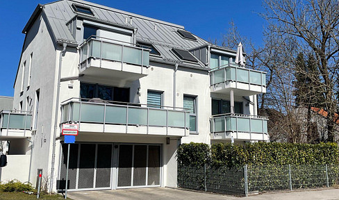 Family-friendly living by Feldmochinger See - Stylish 2-room first floor apartment with hobby room