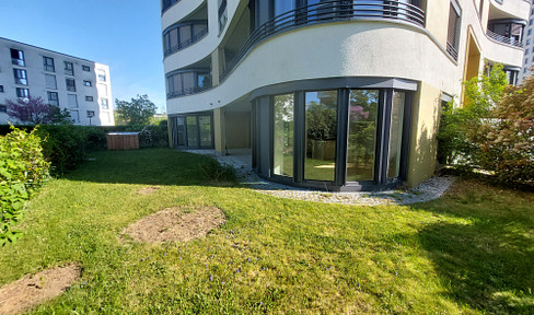 Beautiful 3-room apartment with garden in Obersendling