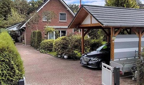 Detached house for sale in Hamburg Bergstedt
