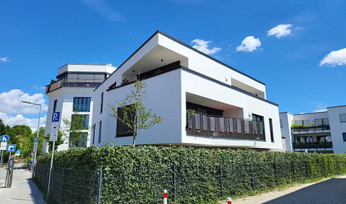 3-room balcony apartment, bright, modern and close to the S-Bahn