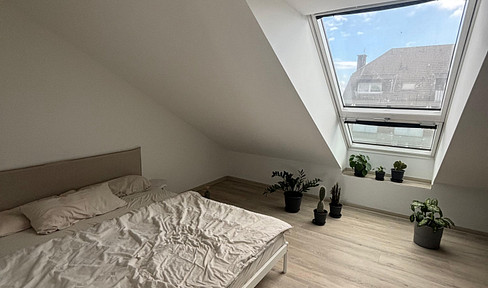 Gemütliche 2-Zimmer-Dachgeschosswohnung mit Fußbodenheizung und großem Balkon im Hammer Süden.