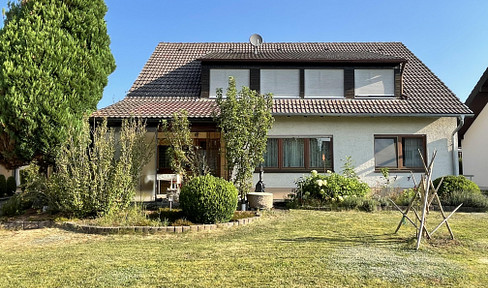 Detached / semi-detached house in Laichingen * top location * commission-free
