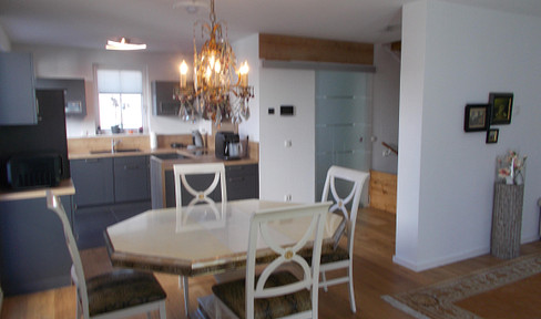 Beautiful hipped roof semi-detached house with large double carport in top location