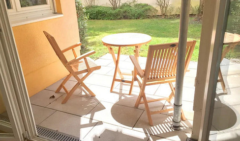Beautiful 2-room apartment with terrace and EBK in Josephsplatz, 80797 Munich ***as of now***