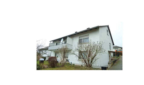 Detached house on south-facing slope Oberaula