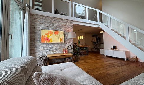 Exclusively renovated maisonette apartment with fantastic views - stylish living in a quiet location