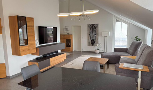 ATTRAKTIVE - HELLE - 3 Zimmer-Wohnung