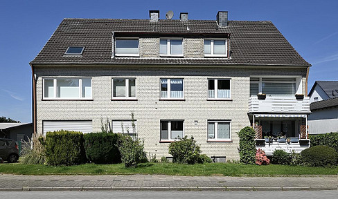 Attraktives Mehrfamilienhaus 6 Balkone 4 Garagen Garten in Bochum provisionsfrei zu verkaufen!