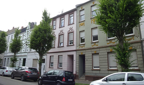Well-maintained Wilhelminian style house as an investment