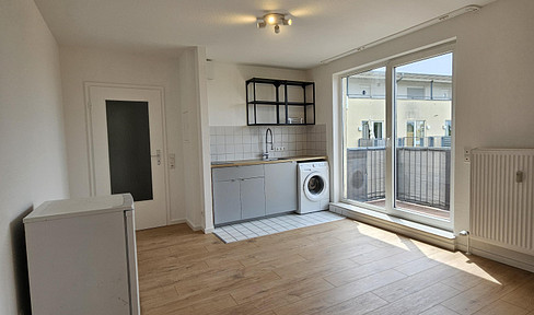 Sunny 1-room apartment with quiet balcony in a central location