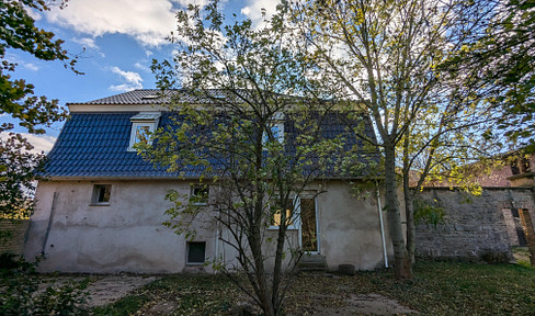 ehem. Gutshaus ohne Denkmalschutz im Grünen von Bernburg für fleißige Familie (San.-Bed.)