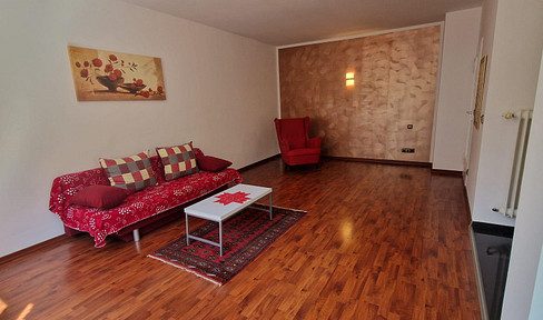 Bright city apartment with west-facing balcony - modernized - top location