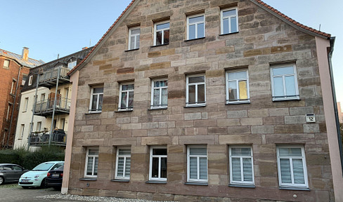 Newly renovated 3-room apartment incl. fitted kitchen in a perfect location (central and quiet)