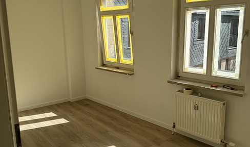 Frisch renovierte 3-Zimmer-Wohnung inkl Einbauküche in perfekter Lage (zentral und ruhig)