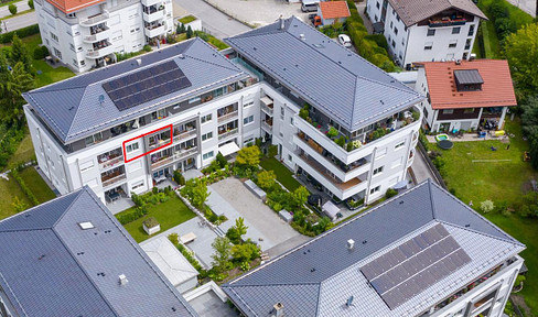 Moderne 2-Zi. Wohnung mit EBK im 2. OG mit Süd-Loggia