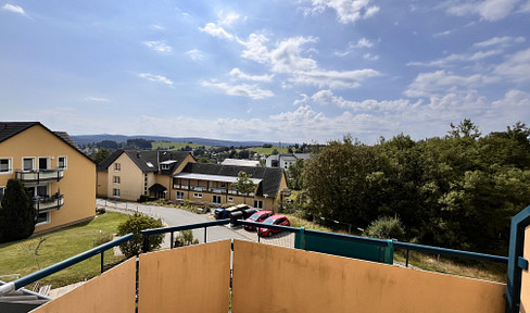 Top floor - dream home with a view of the mountains - 2 balconies - EBK - elevator