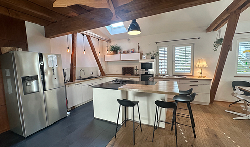 Completely renovated farmstead with granny apartment in the heart of Groß-Umstadt