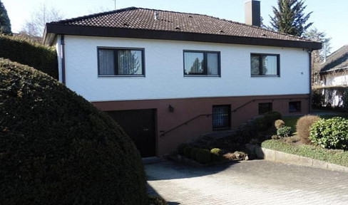 Modernisiertes Traumhaus mit Herz auf großem Grundstück