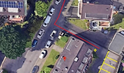 I offer an easily accessible, centrally located parking space for rent - ideal for your vehicle.