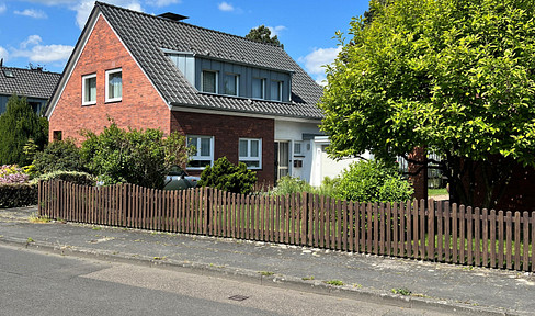**Bonn-Röttgen - Idyllic oasis for the small family** - PRIVATE SALE
