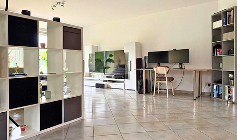 Garden apartment with large terrace in Hilders