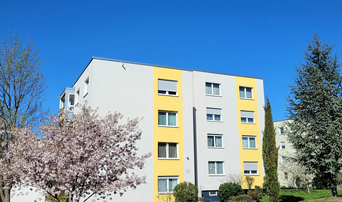 First occupancy after renovation: 3 room apartment near S-Bahn Goldberg