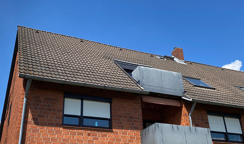 Lichtdurchflutete Maisonettewohnung mit Empore und Balkon in Lengede