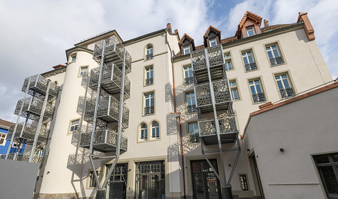 2-room apartment in the LöwenBau complex with balcony - E2-W03, 55.2m², €1,350 all-inclusive.