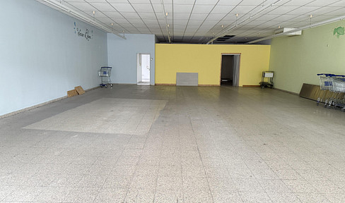 Modern commercial space in Mengersgereuth-Hämmern - versatile use, divisible from 100 m²