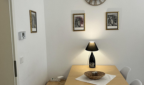 Fully furnished: 2 room apartment in quiet rear building for rent!