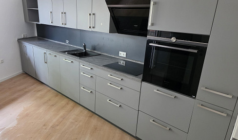 Exklusive 3-Zimmer-Wohnung | 108 m² | Designerküche | 2 Tageslichtbäder | Neue Fenster