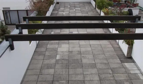 FFB: Sunny 4-room maisonette with XXL roof terrace at Buchenauer Markt