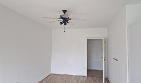 FRIENDLY AND BRIGHT WITH PRIVATE GARDEN!