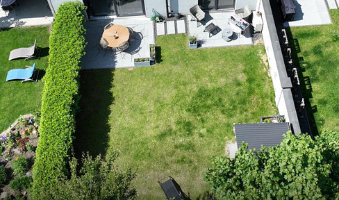 Merzenich new building in old area chic apartment with garden near S-Bahn/A4 connection Cologne